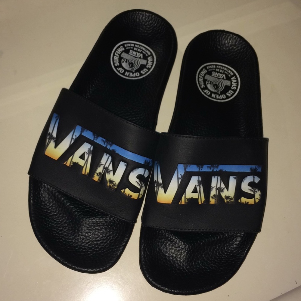 Vans slides
